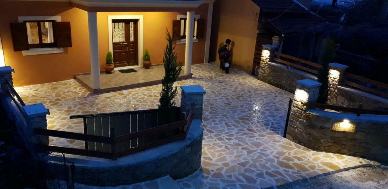 Kosta'S House Vila Valanio Exterior foto